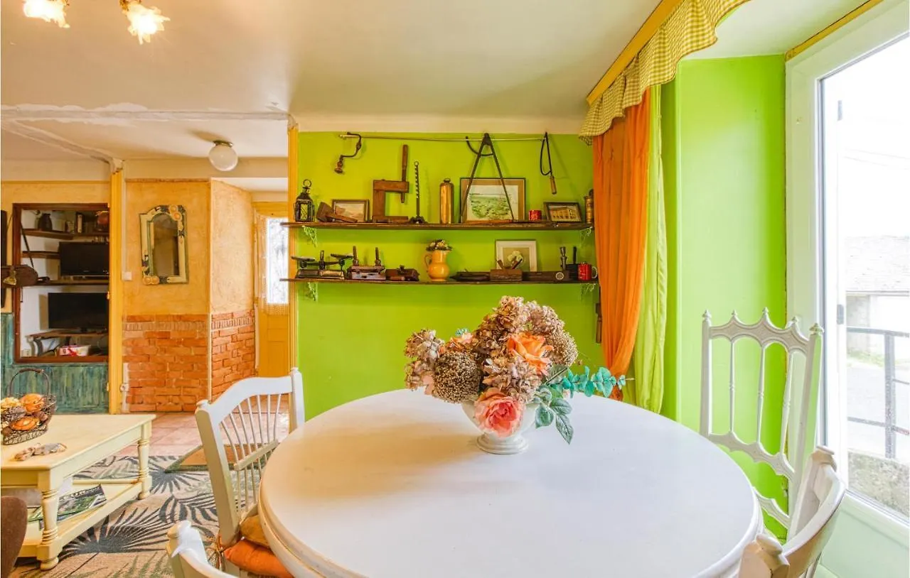 Cozy Home In Saint Laurent Dolt With Wifi 펜션 Saint-Laurent-dʼOlt